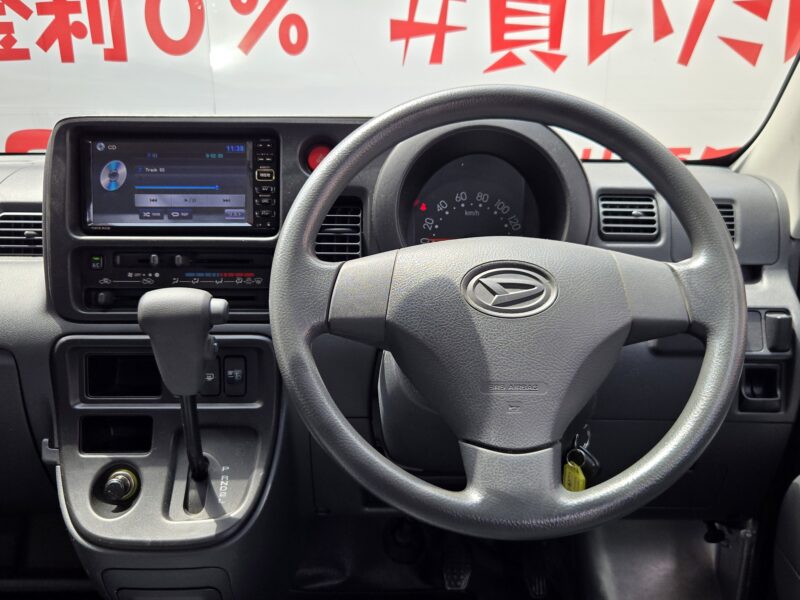 HIJET ハイゼットカーゴ デラックス