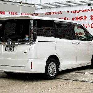 VOXY　ヴォクシー　ハイブリッドV