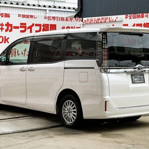 VOXY　ヴォクシー　ハイブリッドV