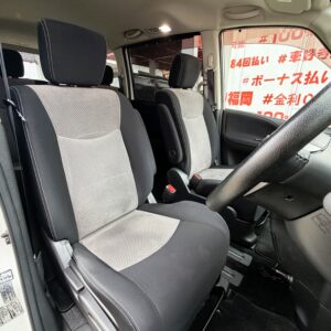 SERENA　セレナ　ライダー　Jパッケージ【総合評価優良車】【特別仕様車】