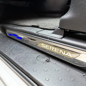 SERENA　セレナ　ライダー　Jパッケージ【総合評価優良車】【特別仕様車】