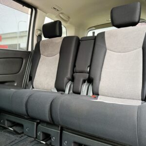 SERENA　セレナ　ライダー　Jパッケージ【総合評価優良車】【特別仕様車】