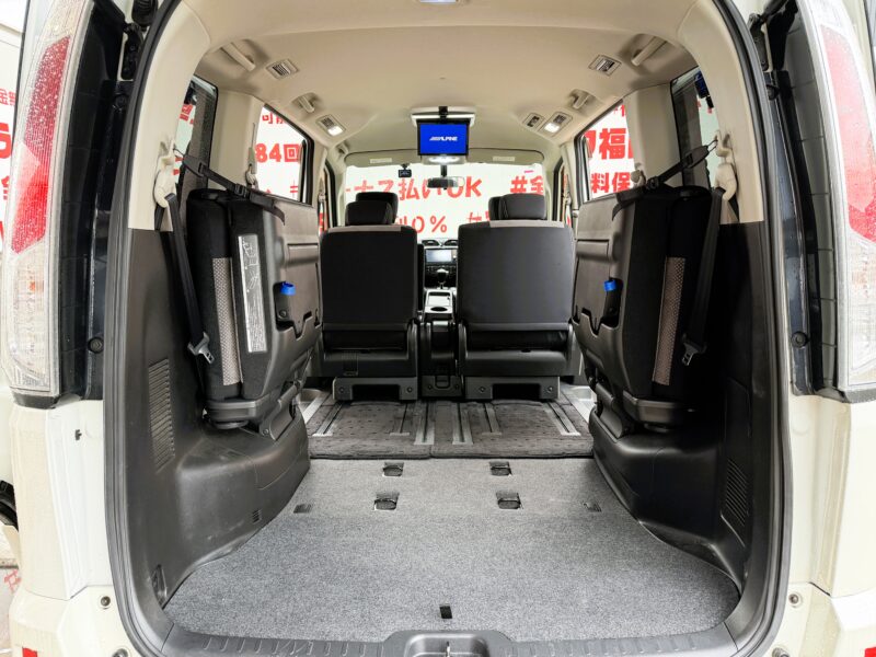 SERENA セレナ ライダー Jパッケージ【総合評価優良車】【特別仕様車】