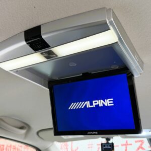 SERENA　セレナ　ライダー　Jパッケージ【総合評価優良車】【特別仕様車】