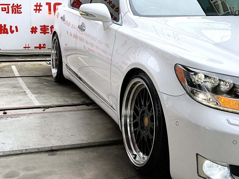 LEXUS レクサス LS600h I パッケージ"中期型"【総合評価優良車】【4WD】【カスタム】