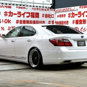 LEXUS　レクサス　LS600h　I パッケージ＂中期型＂【総合評価優良車】【4ＷＤ】【カスタム】