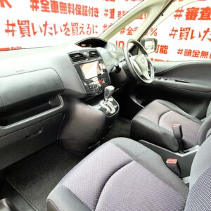 SERENA　セレナ　ハイウェイスター　Vエアロセレクション【総合評価優良車】【特別仕様車】