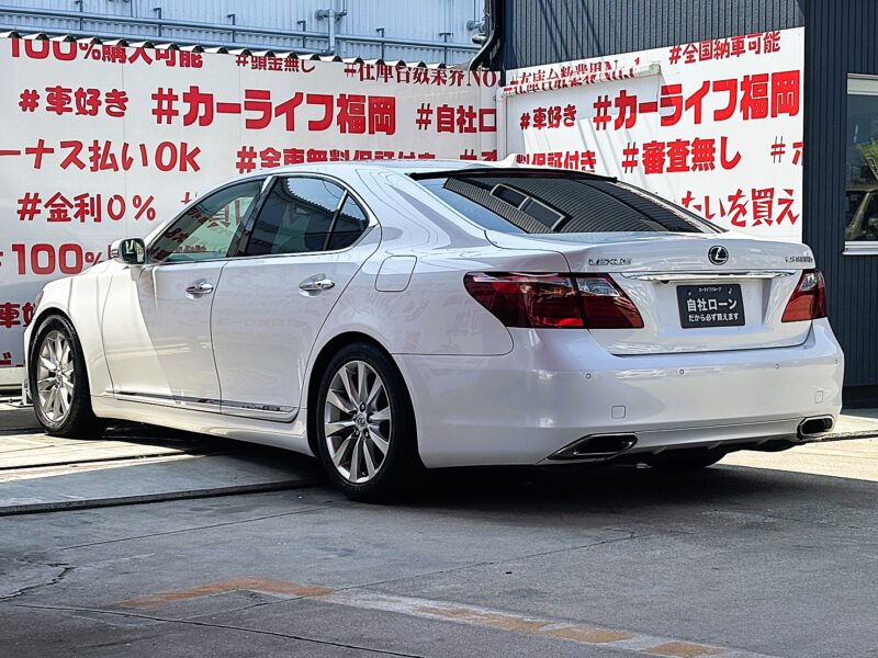LEXUS レクサス LS600h I パッケージ"中期型"【4WD】