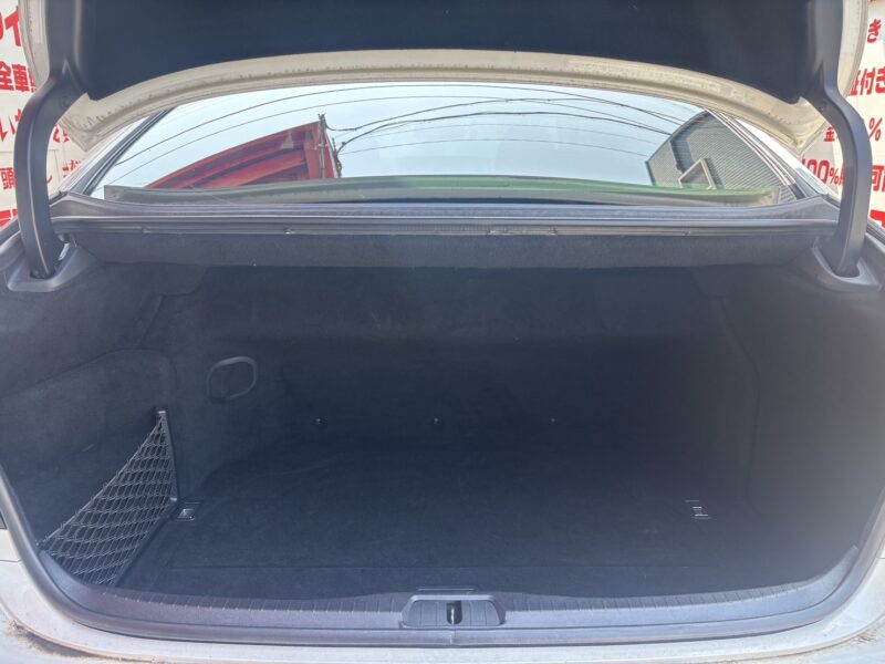 LEXUS レクサス LS600h I パッケージ"中期型"【4WD】