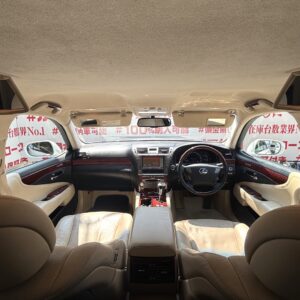 LEXUS レクサス LS600h I パッケージ"中期型"【4WD】