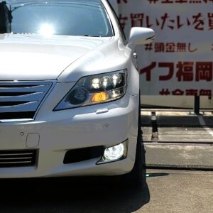 LEXUS レクサス LS600h I パッケージ"中期型"【4WD】