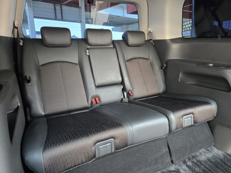 ELGRAND エルグランド 250ハイウェイスターS 【車検2年付】