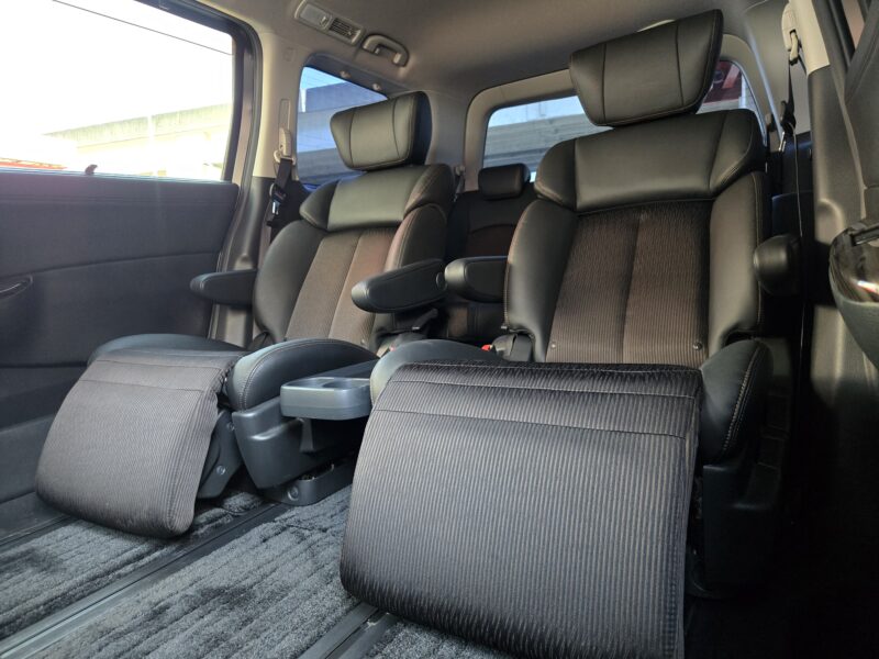 ELGRAND エルグランド 250ハイウェイスターS 【車検2年付】