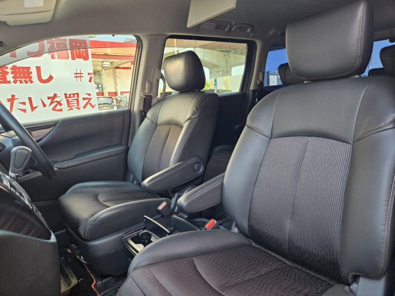 ELGRAND エルグランド 250ハイウェイスターS 【車検2年付】