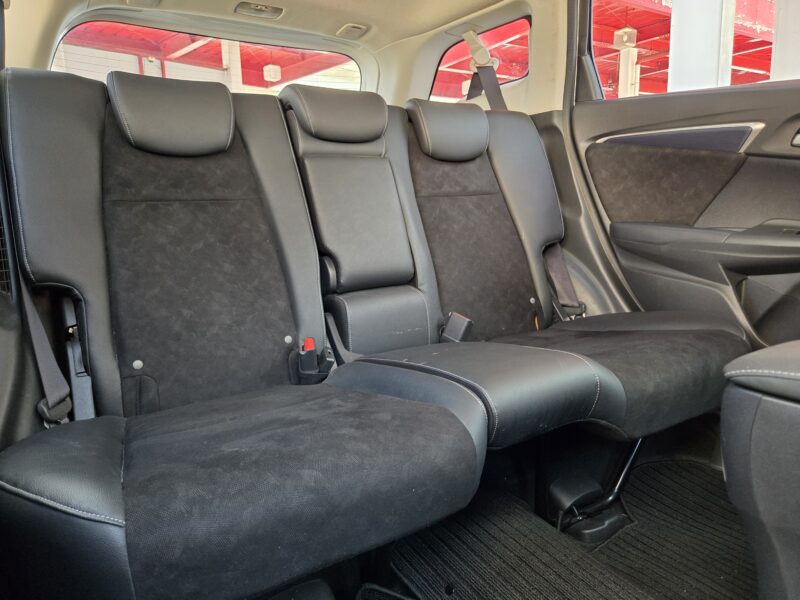 SHUTTLE シャトル ハイブリッドX 【車検2年付】