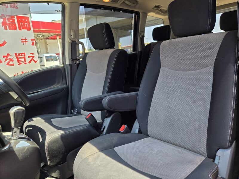 SERENA セレナ ライダー ブラックライン S-HYBRID 【特別仕様車】