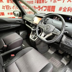 SERENA　セレナ　ハイウェイスター　Vセレクション【特別仕様車】