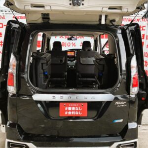 SERENA　セレナ　ライダー　プロパイロットエディション【特別限定車】