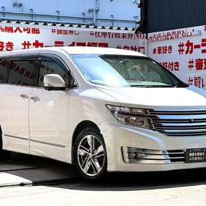 ELGRAND エルグランド　ライダー　白本革シート仕様マニュアルシート【総合評価優良車】【特別仕様車】