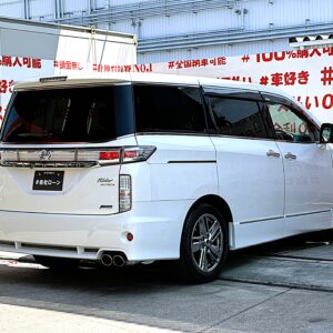 ELGRAND エルグランド　ライダー　白本革シート仕様マニュアルシート【総合評価優良車】【特別仕様車】