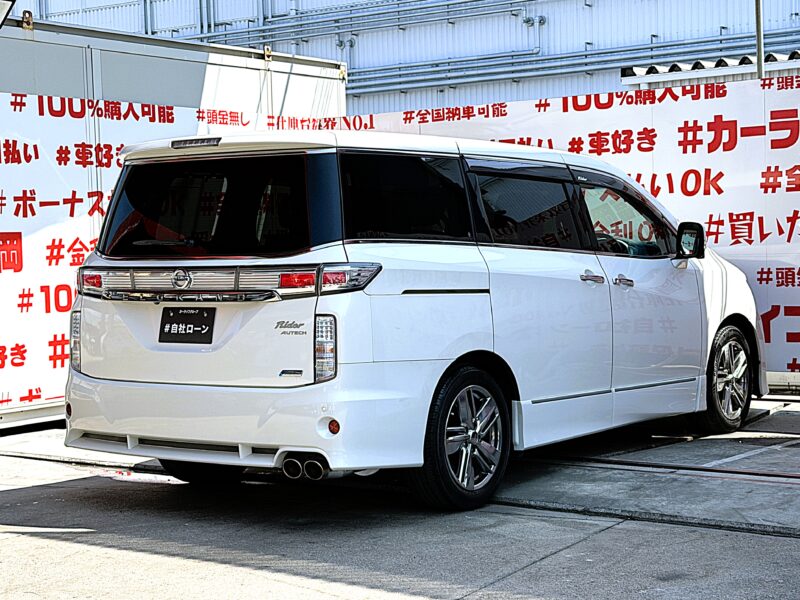 ELGRAND エルグランド ライダー 白本革シート仕様マニュアルシート【総合評価優良車】【特別仕様車】
