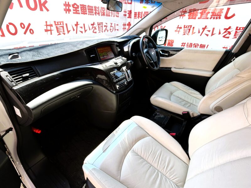 ELGRAND エルグランド ライダー 白本革シート仕様マニュアルシート【総合評価優良車】【特別仕様車】