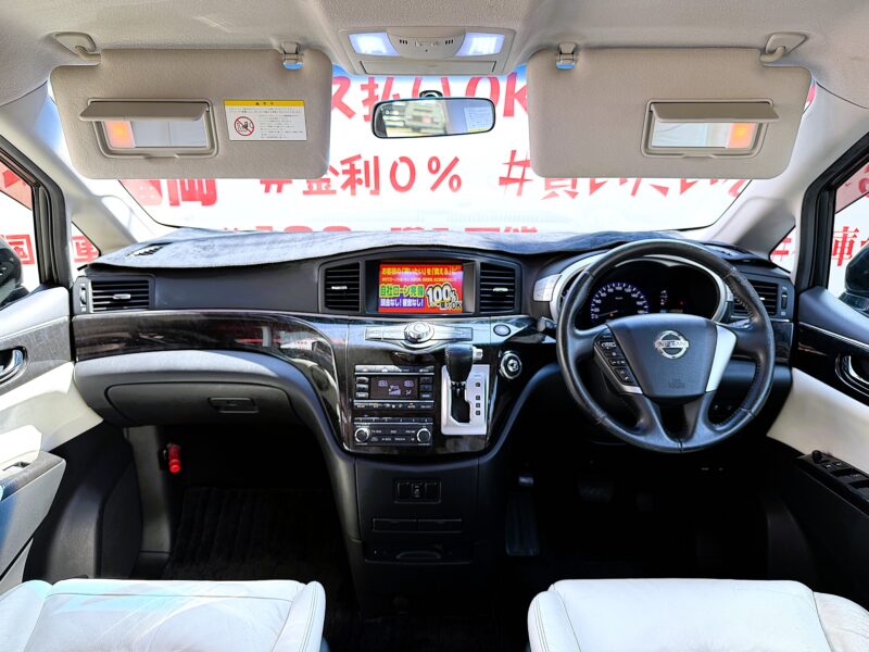 ELGRAND エルグランド ライダー 白本革シート仕様マニュアルシート【総合評価優良車】【特別仕様車】