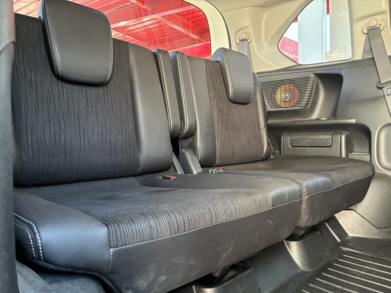 FREED フリード ハイブリッドジャストセレクション【車検2年付】