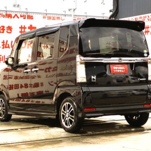 N-BOX　カスタム　Ｇ・SSパッケージ【特別仕様車】【車検2年付】　