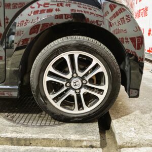N-BOX　カスタム　Ｇ・SSパッケージ【特別仕様車】【車検2年付】　