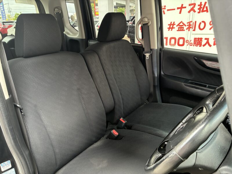 N-BOX カスタム G・SSパッケージ【特別仕様車】【車検2年付】