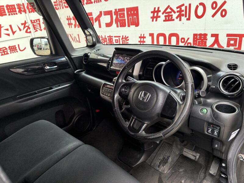 N-BOX カスタム G・SSパッケージ【特別仕様車】【車検2年付】