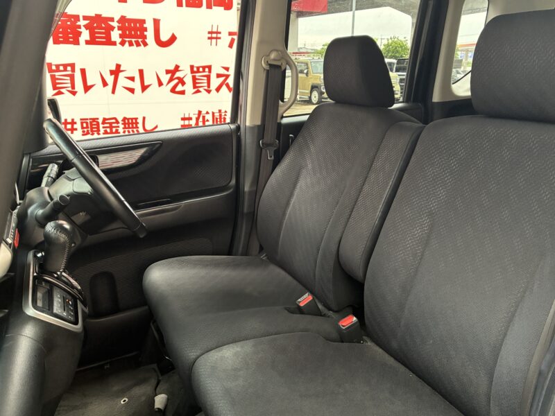 N-BOX カスタム G・SSパッケージ【特別仕様車】【車検2年付】