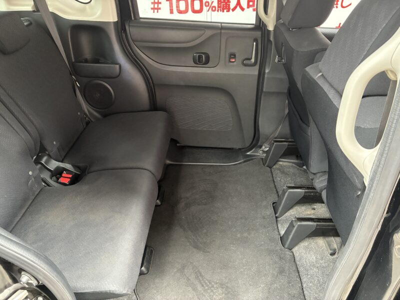 N-BOX カスタム G・SSパッケージ【特別仕様車】【車検2年付】