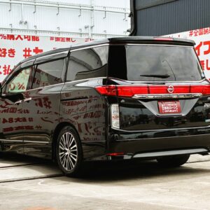 ELGRAND エルグランド 250ハイウェイスター 【総合評価優良車】【カスタム】【車検2年付】