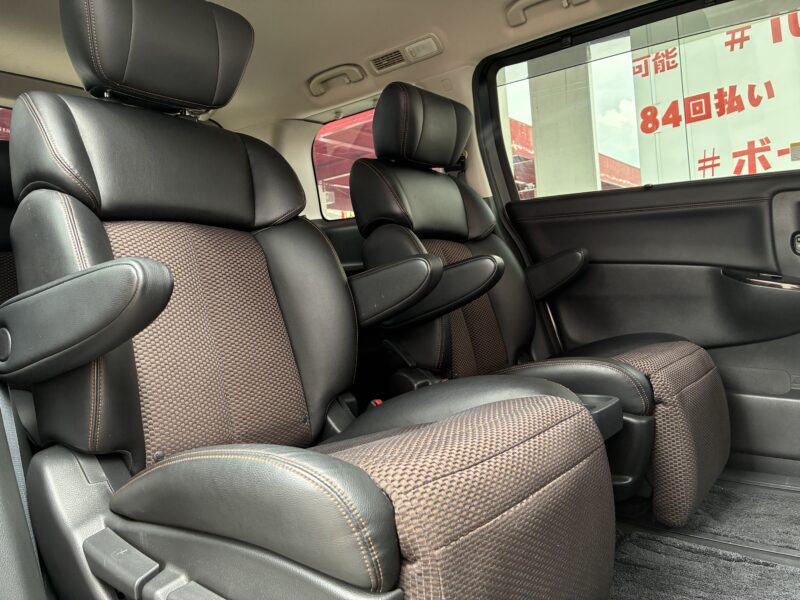 ELGRAND エルグランド 250ハイウェイスター 【総合評価優良車】【カスタム】【車検2年付】