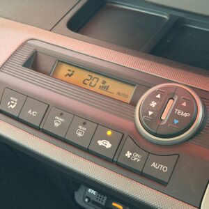 FREED　フリード　HV　ジャストセレクション【ユーザー買取車】【車検２年付】
