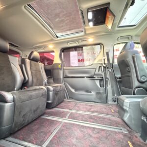 VELLFIRE ヴェルファイア 2.4Zゴールデンアイズ"後期型"【特別仕様車】【カスタム】