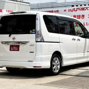 SERENA　セレナ　ハイウェイスター　S-HYBRID【総合評価優良車】