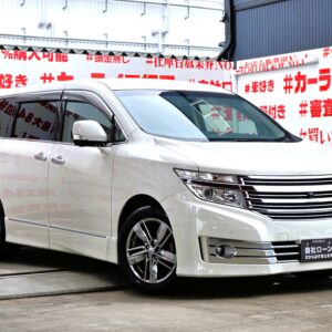 ELGRAND エルグランド　ライダー　黒本革シート仕様マニュアルシート【特別仕様車】