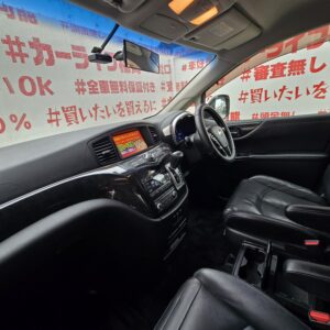 ELGRAND エルグランド　ライダー　黒本革シート仕様マニュアルシート【特別仕様車】