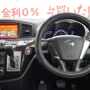 ELGRAND エルグランド　ライダー　黒本革シート仕様マニュアルシート【特別仕様車】