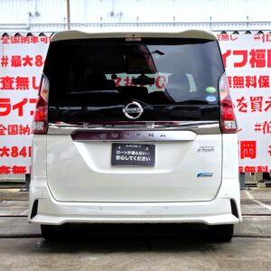 SERENA　セレナ　ハイウェイスター Vセレクション S-HYBRID【特別仕様車】