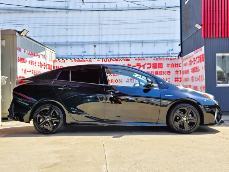 PRIUS プリウス Aツーリングセレクション【カスタム】