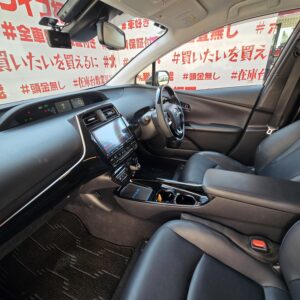 PRIUS プリウス Aツーリングセレクション【カスタム】