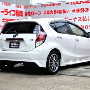 AQUA アクア G 【カスタム】【車検2年付】