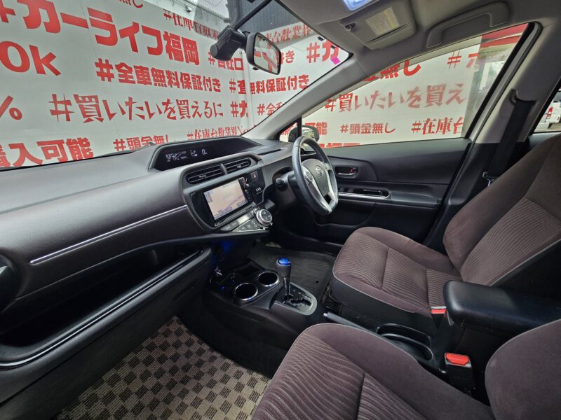 AQUA アクア G 【カスタム】【車検2年付】