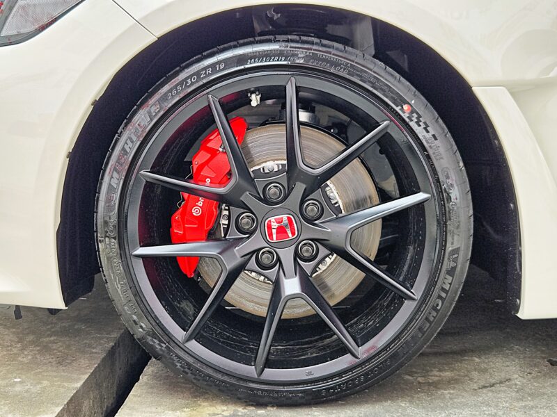 CIVIC シビック TYPE R レーシングブラックパッケージ