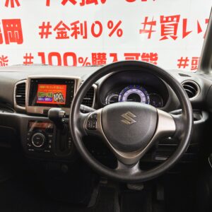 SPACIA CUSTOM　スペーシアカスタムZ　全方位モニター付メモリーナビ装着車