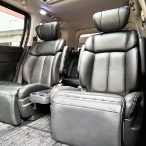 ELGRAND　エルグランド　ライダー ブラックライン 黒本革シート仕様マニュアルシート【特別仕様車】【カスタム】【車検２年付】